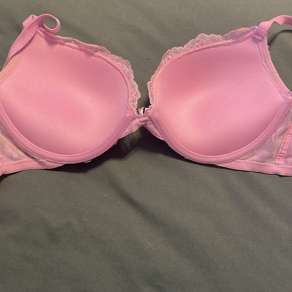 EUC~Woman’s Victoria’s Secret 32 DD (E) Dream Angels Pink Laced Detailed Bra - Picture 5 of 9
